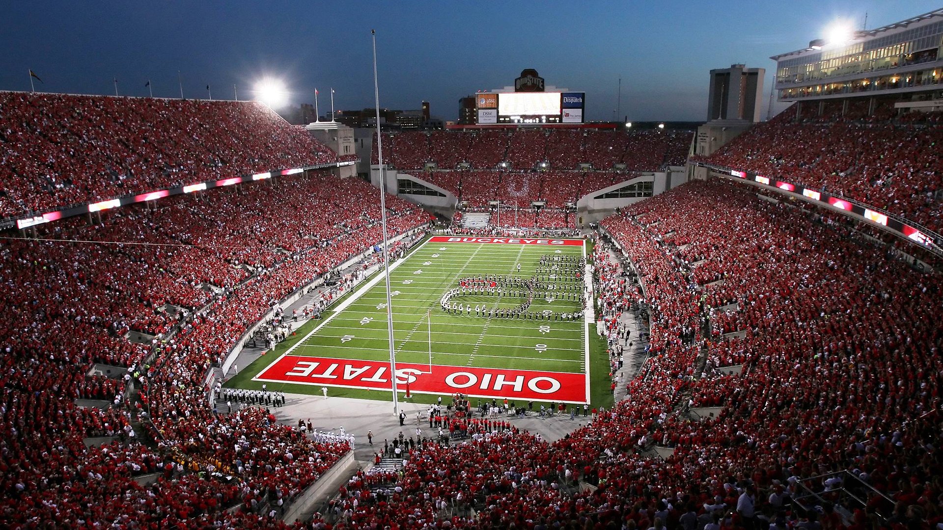 爱游戏综合娱乐-英超爆冷赛果影响排名格局，英超爆冷门